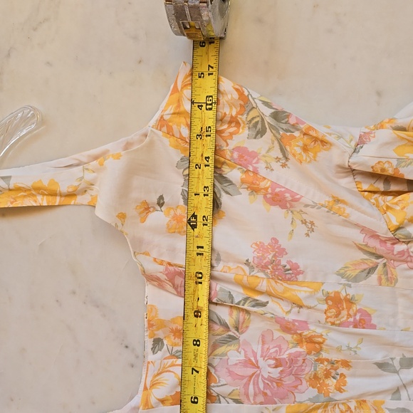 NWT Bloomingdales Wayf corset midi in Garden roses yellow floral size large - Picture 14 of 16